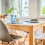 Family Luxury Wonder Heaven Apartment, 50m M Cassino Street, First - 3 Bedrooms&studio, Second - 2 Bedrooms&studio, Private Parking W Cenie, Summerwinter Brand Apartamento