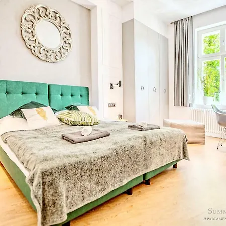 Apartment Family Luxury Wonder Heaven Apartment, 50m M Cassino Street, First - 3 Bedrooms&studio, Second - 2 Bedrooms&studio, Private Parking W Cenie, Summerwinter Brand Zoppot