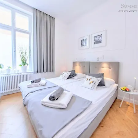 Apartment Summerwinter - 2 Luxury Wonder & Heaven Apartaments, 100M M Cassino - 2 Or 3 Bedrooms & Sofa, Parking