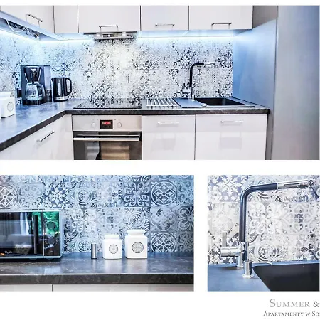 Summerwinter - 2 Luxury Wonder & Heaven Apartaments, 100m M Cassino - 2 Or 3 Bedrooms & Sofa, Parking アパート